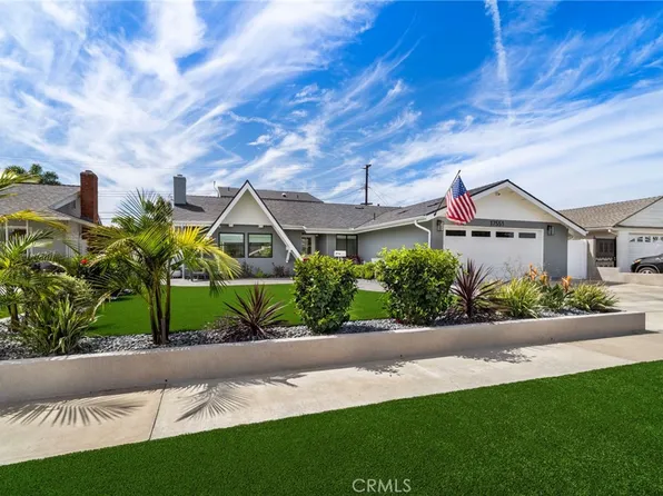 17551 Griffith Cir, Huntington Beach, CA 92649