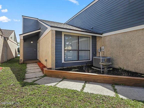 3rd image of 3520 PEERLESS DOCK Court
