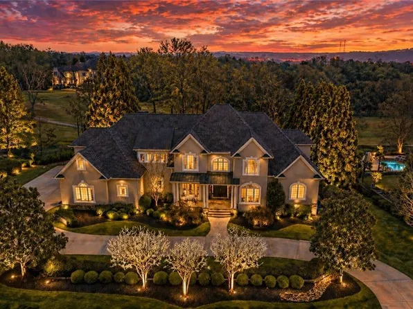 5193 Legends Dr, Braselton, GA 30517
