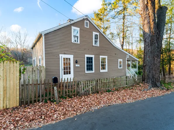71 Head Of Meadow Road, Newtown, CT 06470