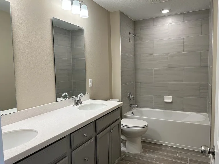 12886 Josslyn Ln — Photo 18