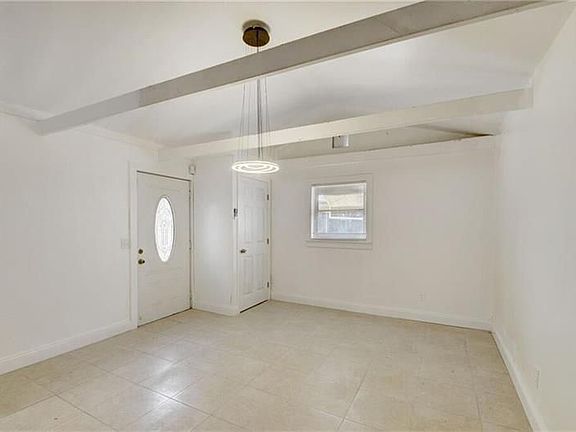 2nd image of 1005 S North St #2