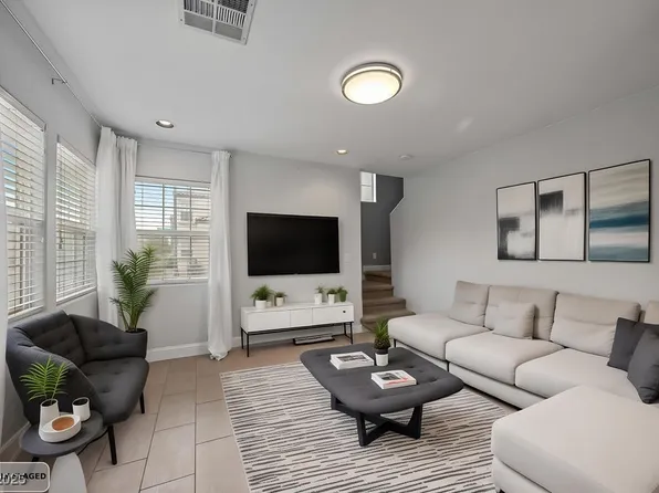 9052 Captivating Ave, Las Vegas, NV 89149