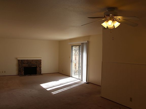 3rd image of 34971 Peco St