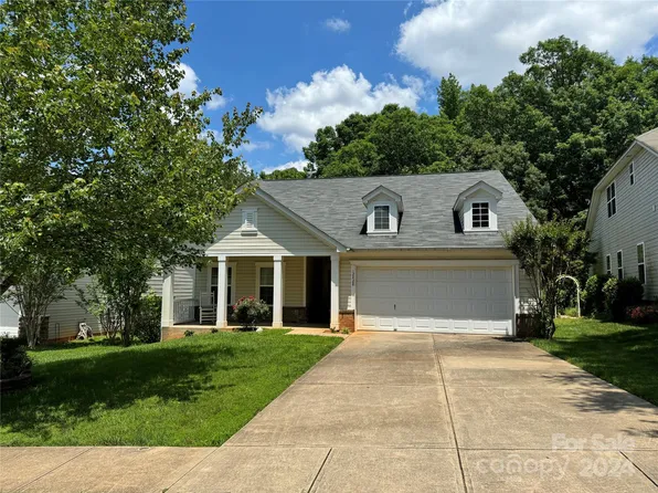 12428 Lanier Islands Cir, Charlotte, NC 28273