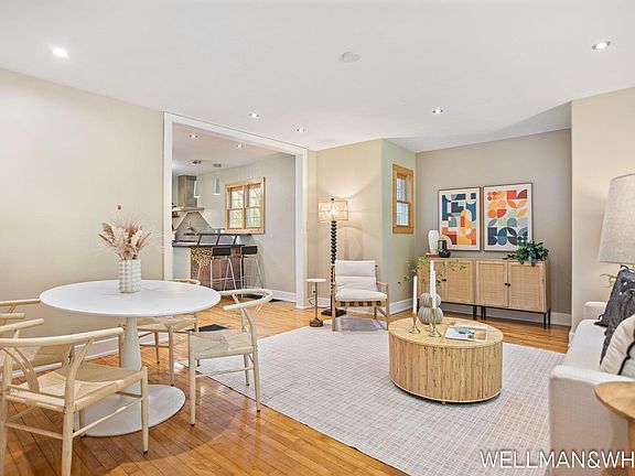 2nd image of 1005 Elizabeth St