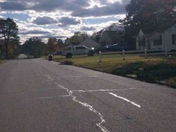 Exterior Neighborhood (street photo)