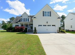 712 Stillwater Dr, Winterville, NC 28590