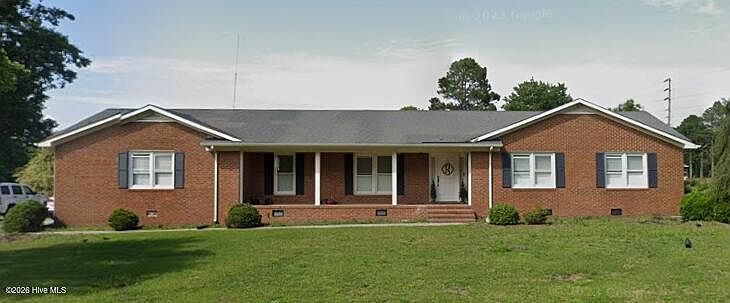 1st image of 237 Leon Dr