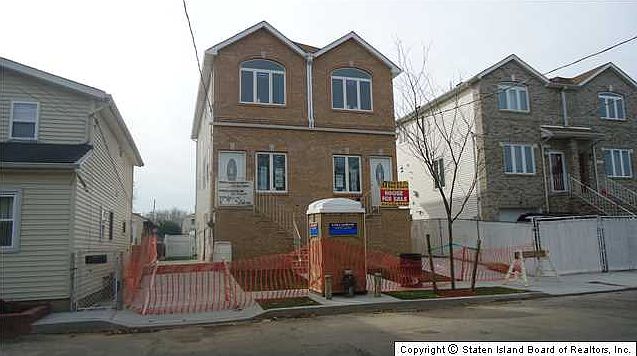 1st image of 632 Hunter Ave