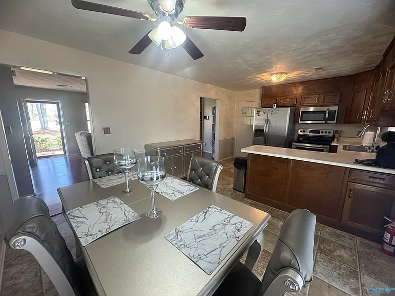 117 Water Oak Ct — Photo 13