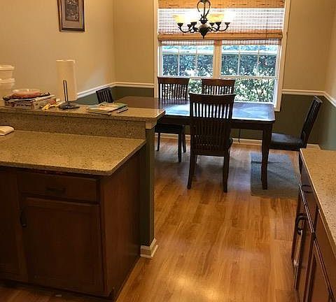 5th image of 315 Tall Pine Ln
