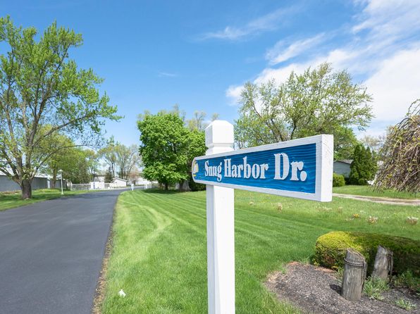 7461 Snug Harbor Dr #28, Russells Pt, OH 43348