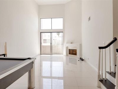 10676 Wilkins Ave UNIT 303, Los Angeles, CA, 90024