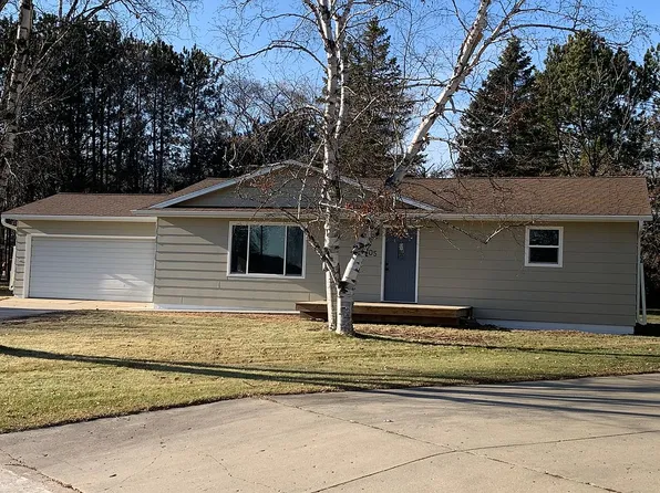 805 9th St SW, Wadena, MN 56482