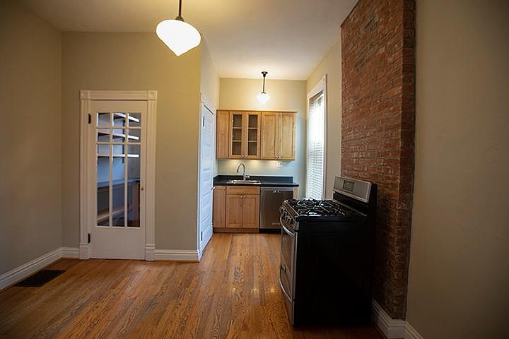 1st image of 3454 Shenandoah Ave #2
