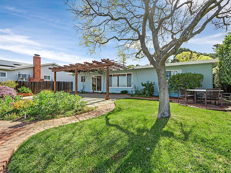 8 Stephens Ct — Photo 28