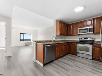 1 Carriage City Plz #1212, Rahway, NJ, 07065