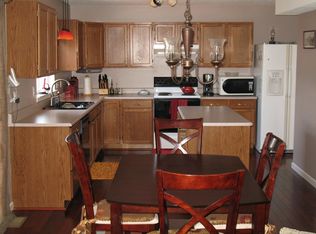 404 Sherwood Dr, Beaver, PA 15009
