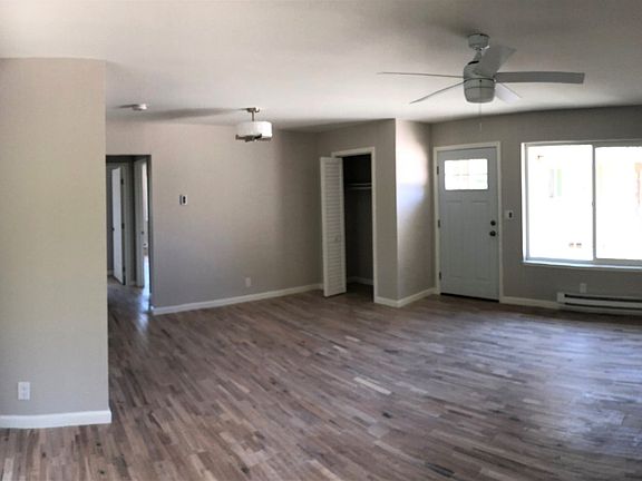 2nd image of 4788 Hamilton Ave APT 9