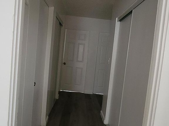 5th image of 20421 Saticoy St #5
