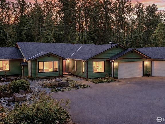 3rd image of 36003 36th Avenue E