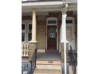 5th 739 N Photo 1