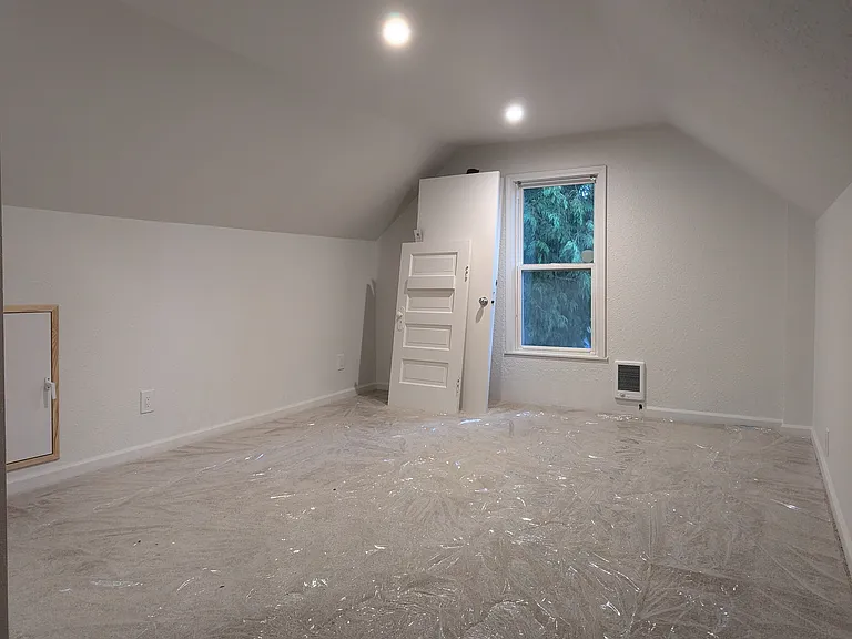 3625 S K St — Photo 13