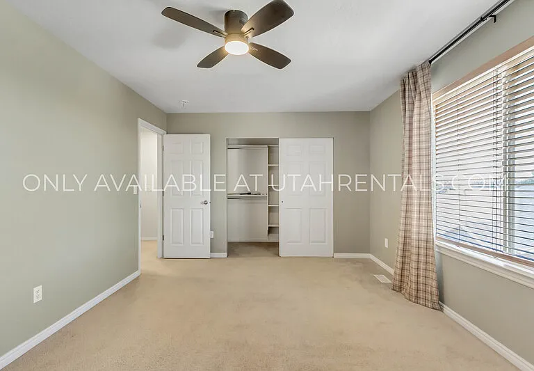 1328 S 1550 E — Photo 8