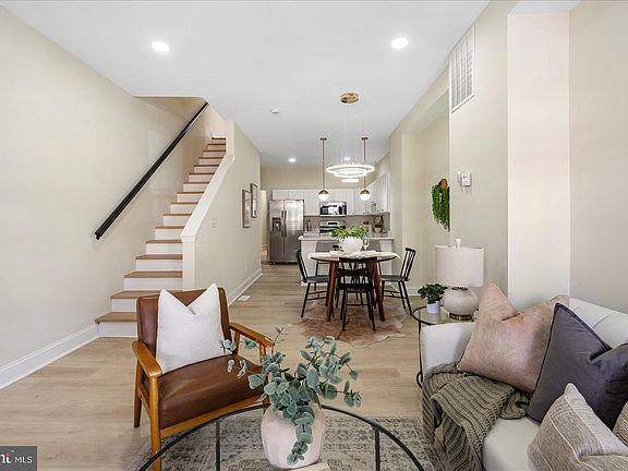 5th image of 3407 Piedmont Ave