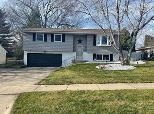 1406 Frisch Rd, Madison, WI 53711