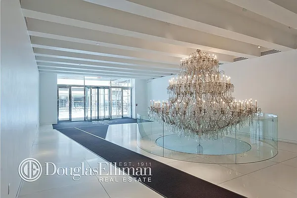 Rented by Douglas Elliman | media 15