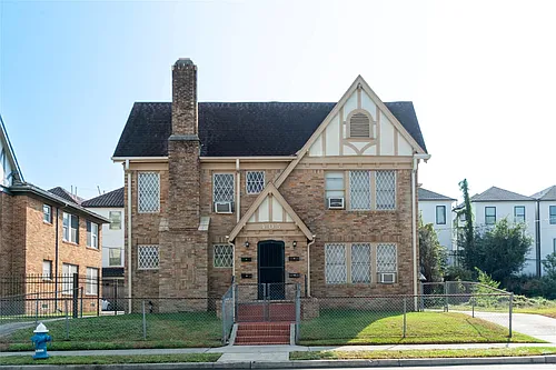 405 W Clay St #1 Photo 1