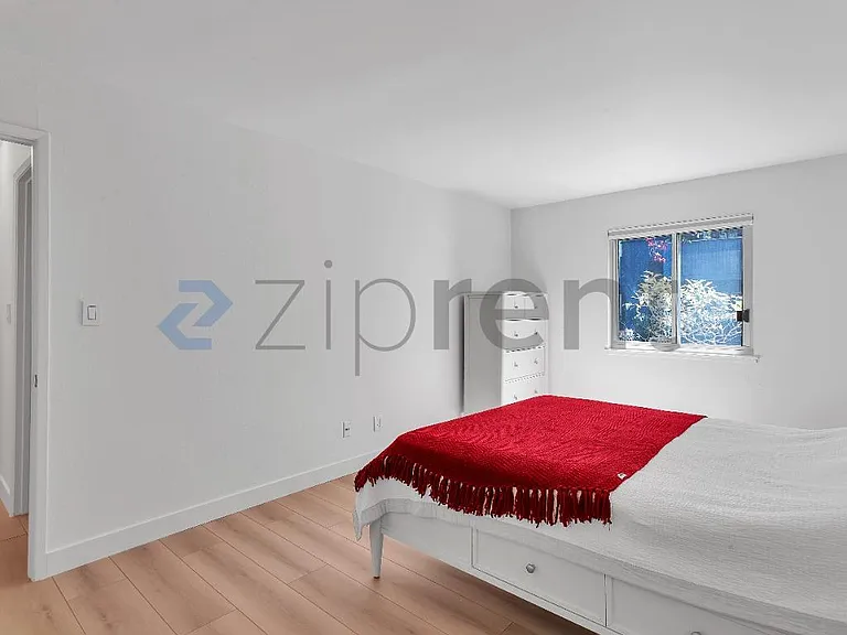 415 Piccadilly Pl #3 — Photo 15