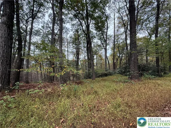 424 Mark Ln, Lehighton, PA 18235