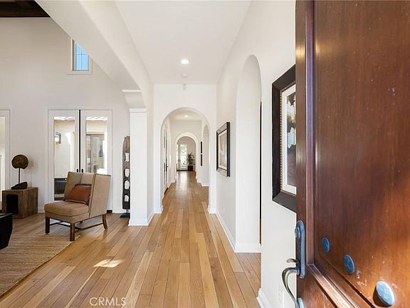 5th image of 57865 Rosewood Ct
