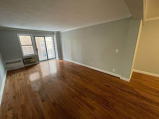 5th image of 83-10 118th St #4AA
