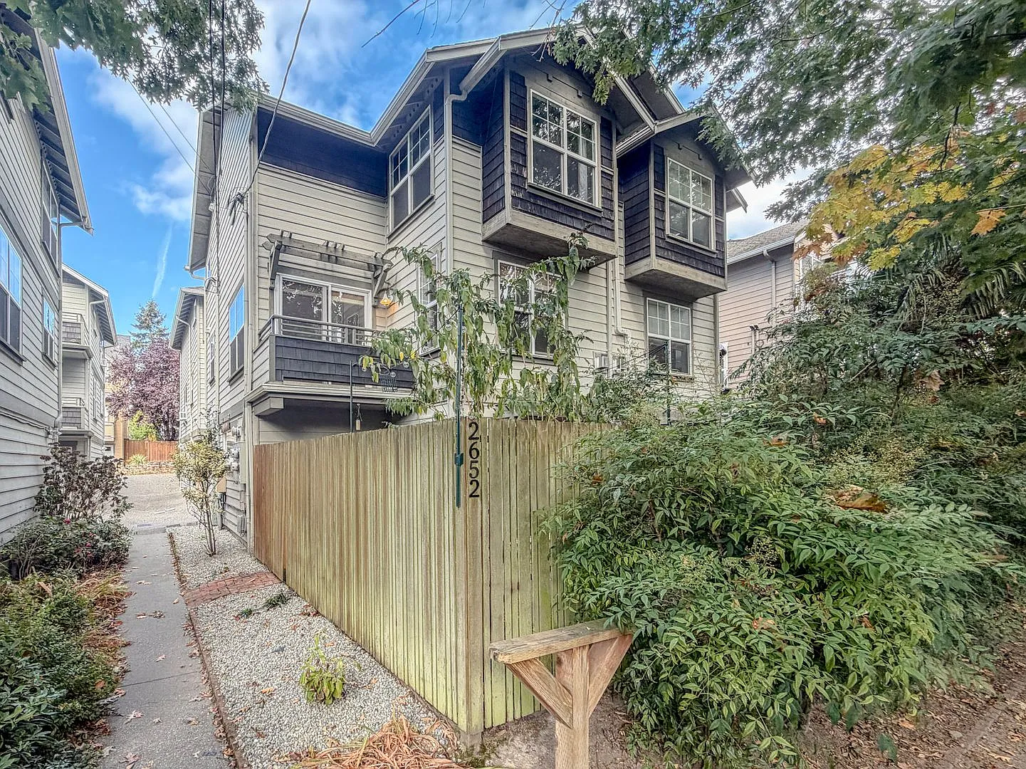 3 bed/3.5 bath Townhome Located Blocks from Downtown Ballard, $3,500/mo. — Photo 1