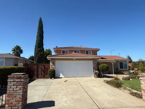 6057 Castello Dr, San Jose, CA 95120