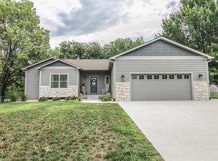 2120 Lawrence Rd, Manhattan, KS 66502