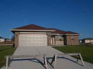 116 Ashton Ave, Clever, MO 65631