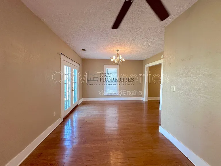 1021 S Purdum St — Photo 10