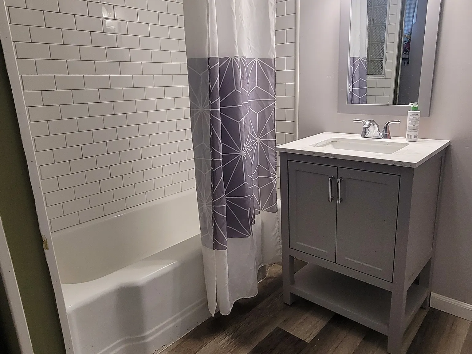 3 bed, 1040 sqft, $1,550 — Photo 4