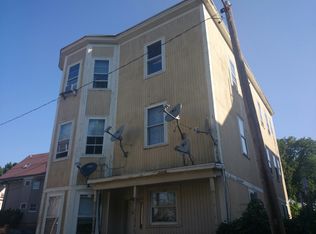 35 Dean St, Dorchester, MA 02125