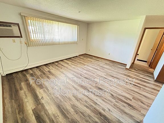 5th image of 320 6th St S #3