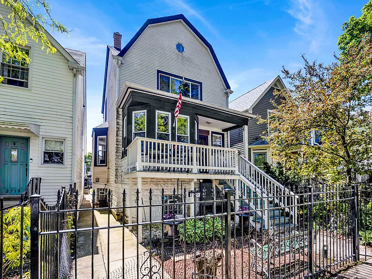 3721 W Shakespeare Ave — Photo 2