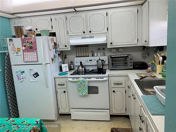 2nd image of 9700 Sunrise Lakes Blvd APT 109
