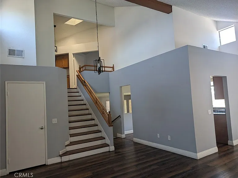 2500 Palm Shadows Dr — Photo 3