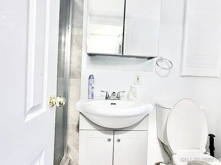 48 Parkington Cres #2 — Photo 6
