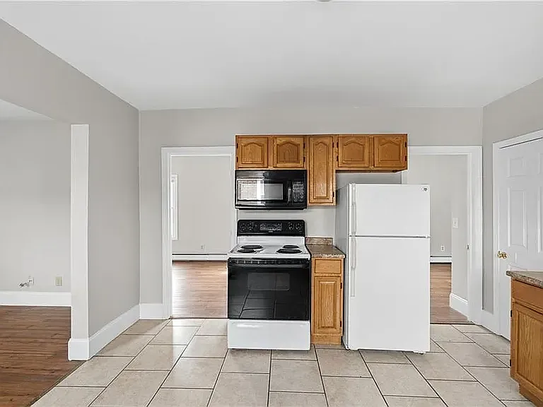 15 Jodoin St #1 — Photo 11